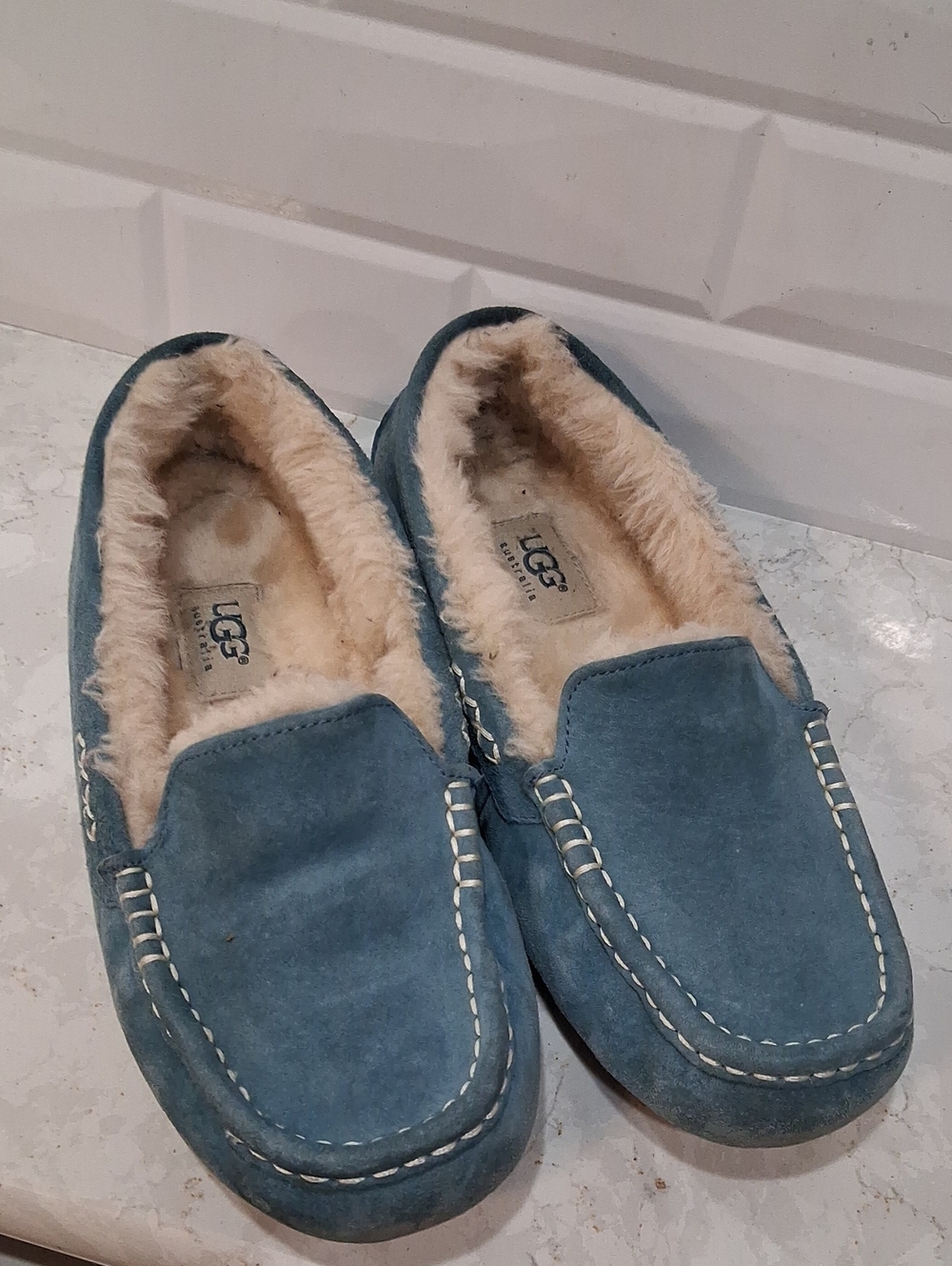 UGG Ansley Blue Suede Moccasin Slip-On Shoes Size 7.5
